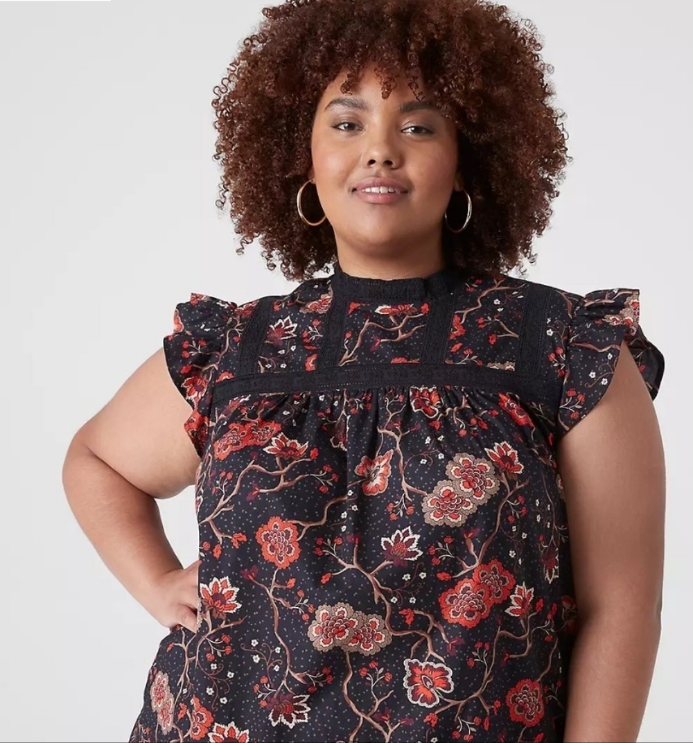 ❣️NWT LANE BRYANT RUFFLE TOP